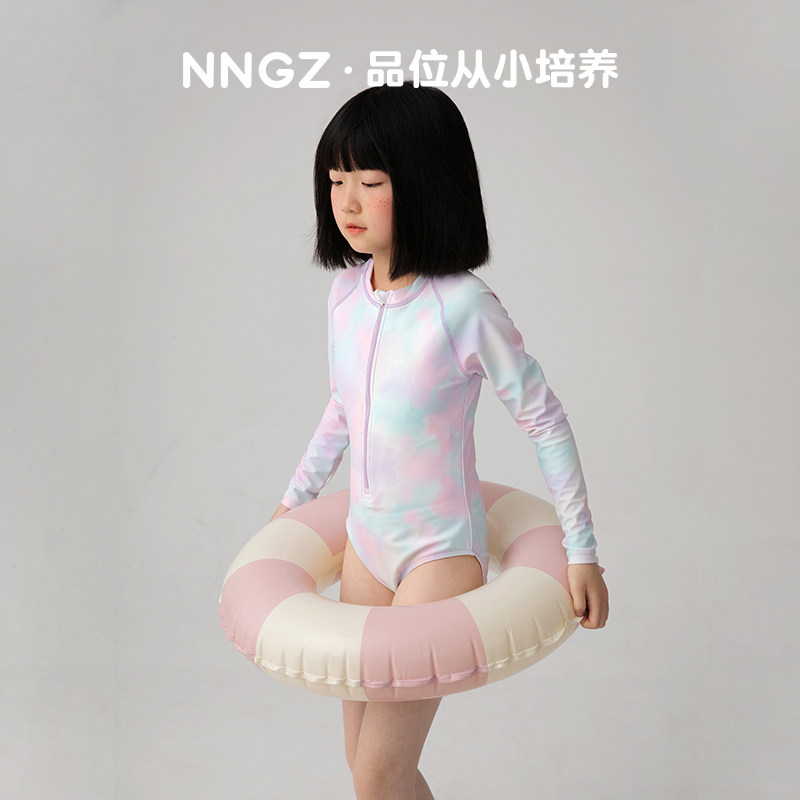 NNGZ流光幻彩女童长袖泳衣夏季高弹亲肤儿童连体泳衣度假旅游泳装
