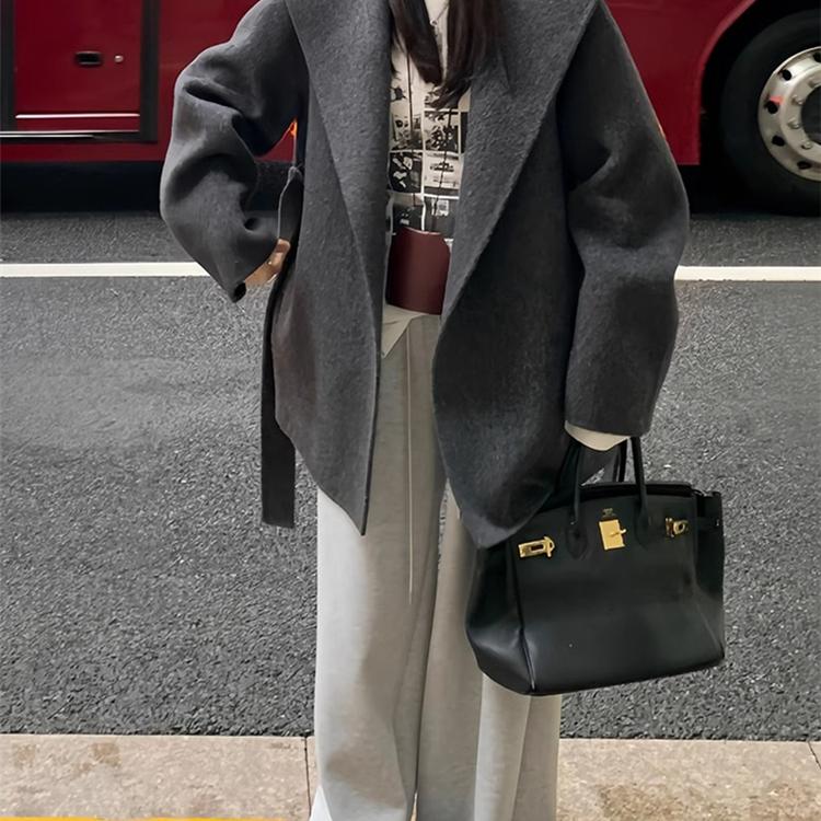 小个子短款呢子宽松连帽毛呢外套