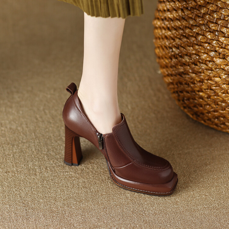 2025新款羊皮女士深口圆头单鞋不累脚复古防水台高跟鞋女