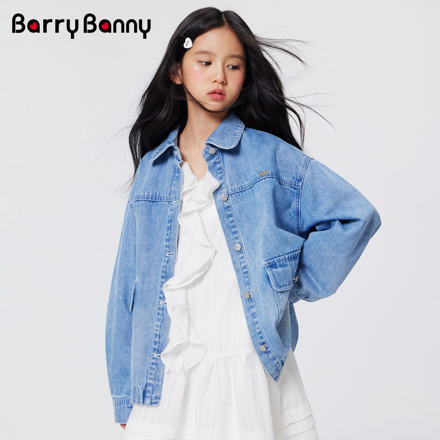 BarryBanny女童水洗牛仔外套2026秋季新款儿童浅蓝色翻领宽松上衣