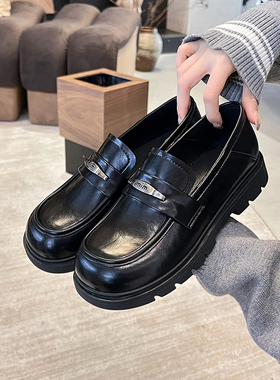 英伦风小皮鞋女百搭平底单鞋一脚蹬黑色乐福鞋2026新款春秋工作鞋