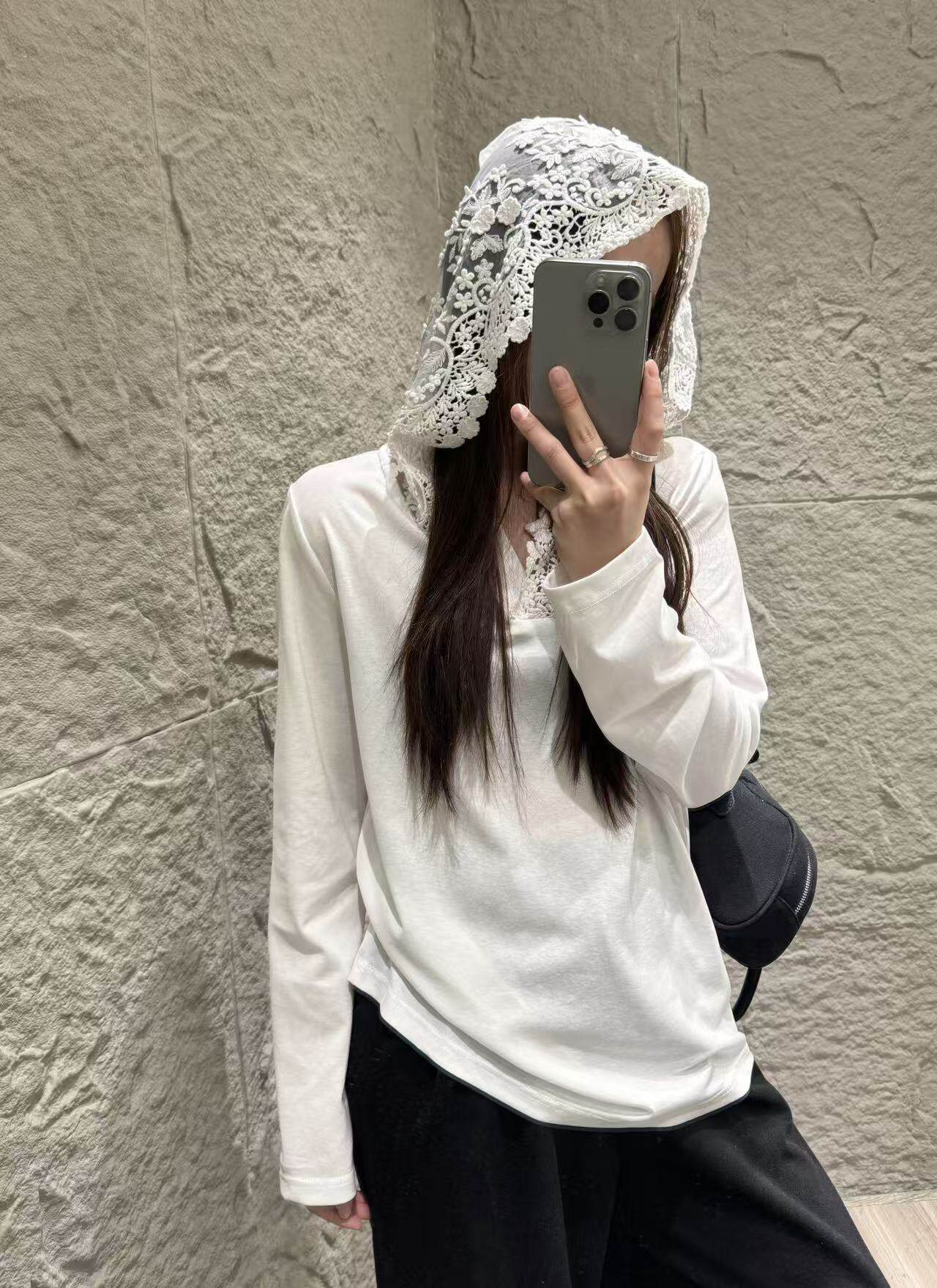 拼接蕾丝连帽长袖T恤女白色宽松百搭打底衫上衣2026春秋欧货8285