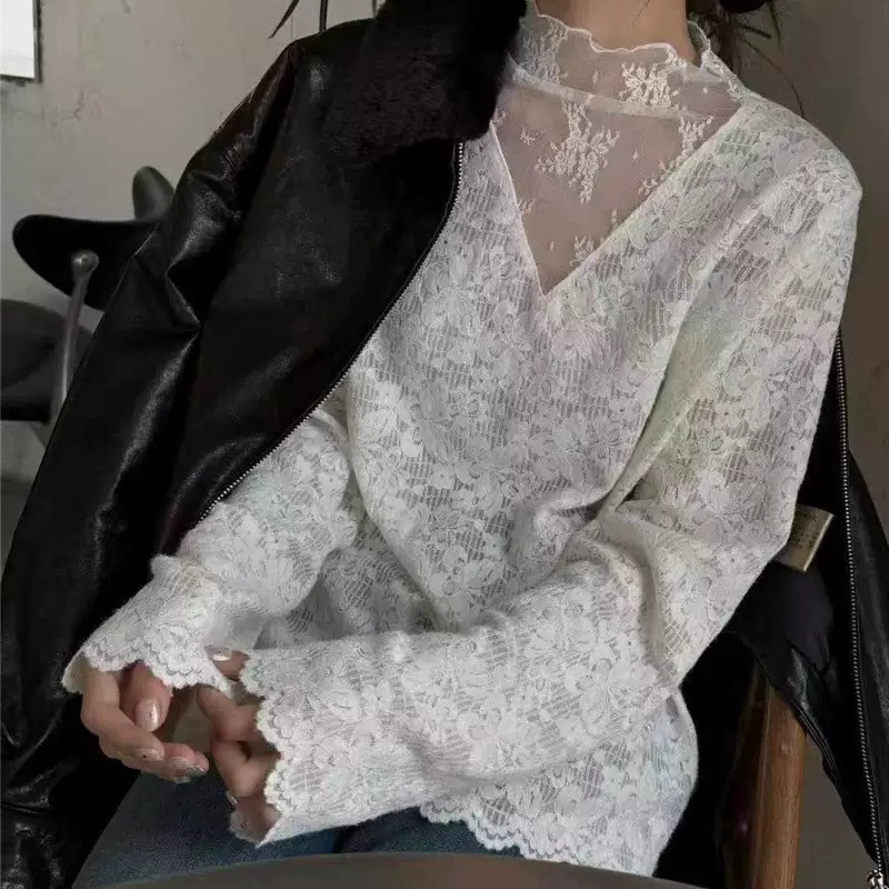 DW精致时尚高级气质淑女风立领网纱蕾丝钩花假两件套小衫8231