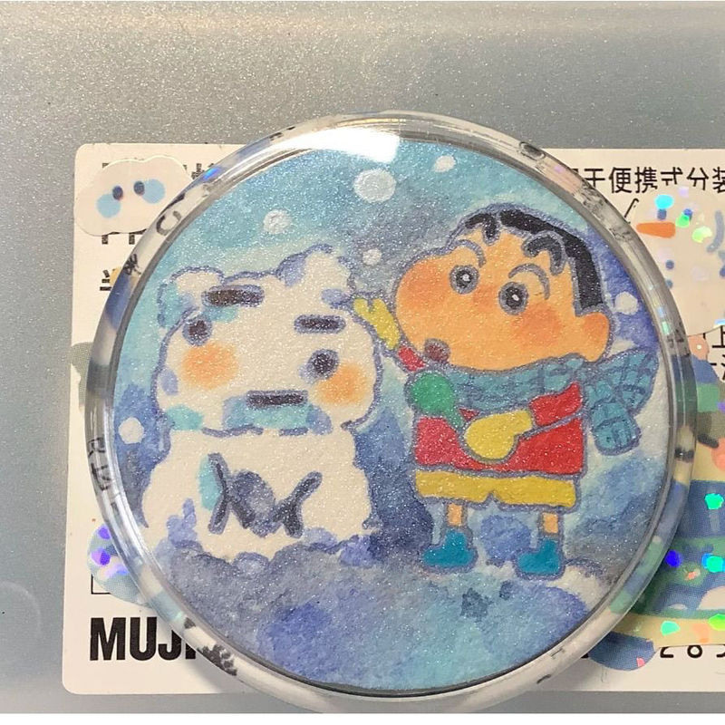 蜡笔小新雪人磨砂吧唧卡通徽章可爱超萌ins风个性创意胸针高颜值