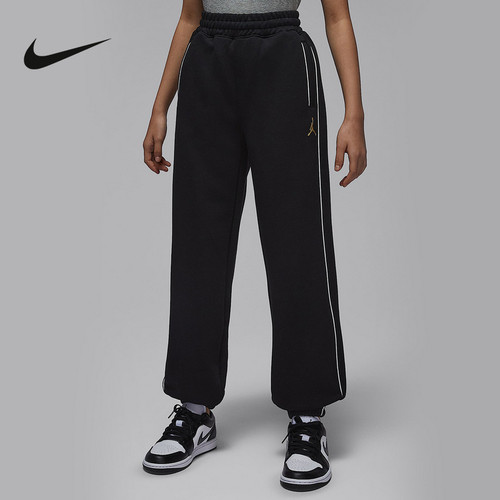 Nike耐克女童新款经典运动休闲裤舒适跑步简约百搭长裤IR8008-010