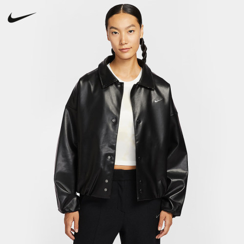 Nike耐克立领外套女春秋新款刺绣小标黑色休闲皮衣夹克IO0477-010
