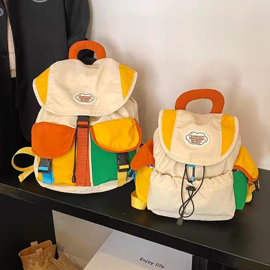 潮酷儿童包包幼儿园男女孩学生户外洋气拼色登山轻便时髦亲子背包
