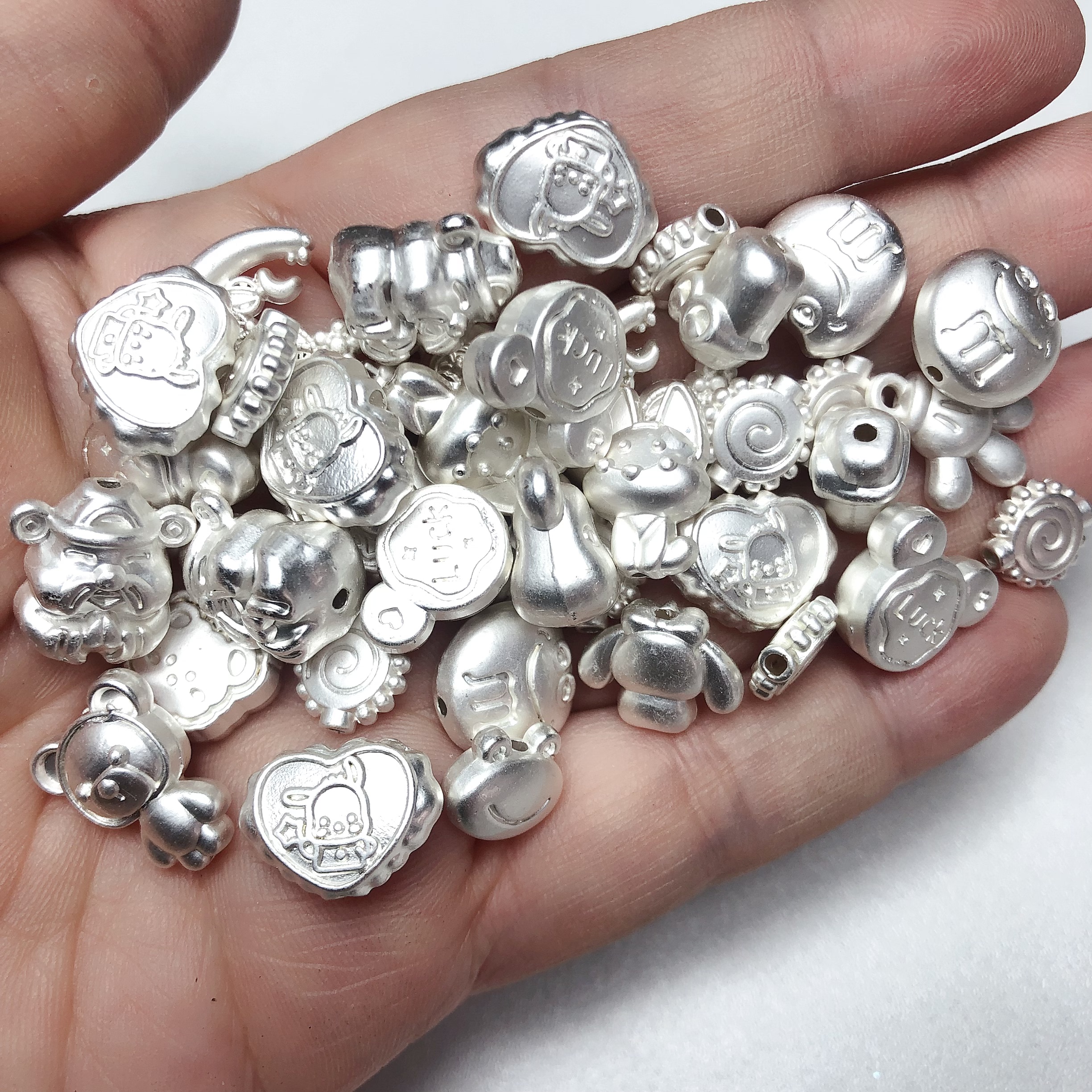 K15约1-2CM高保银色合金手机链珠子100克diy手工材料配件满30包邮