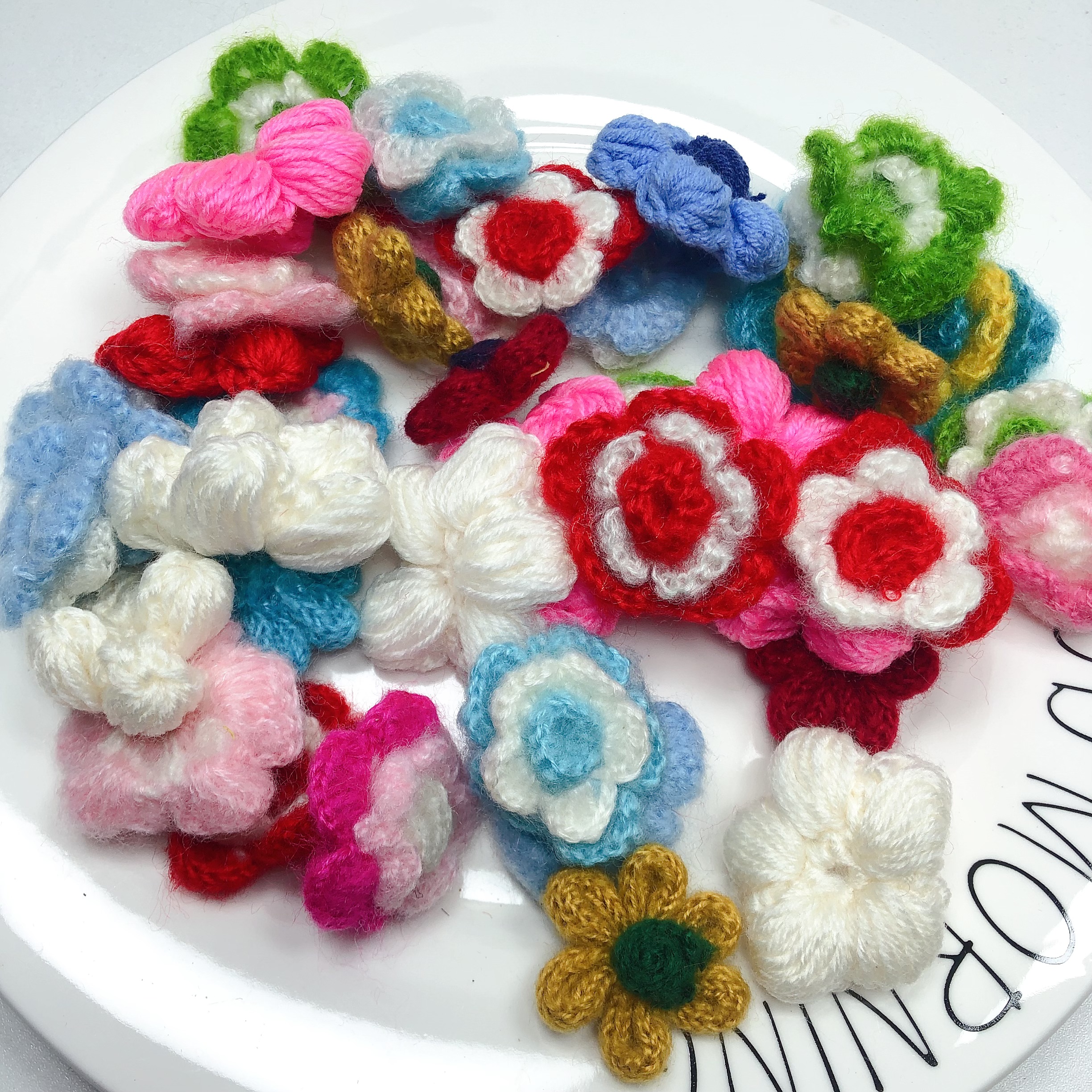 R11约3-6CM毛线泡芙花50克约30-38个diy手工材料配件满30包邮