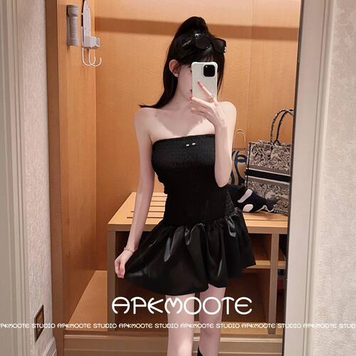 徽标贴饰修身抹胸吊带连衣裙女