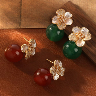 祖母绿色花朵耳环女轻奢高级感气质大气耳钉2025新款爆款复古耳饰