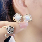 网红爆款 四方来财珍珠耳扣耳环女轻奢高级感银针耳钉优雅气质耳饰