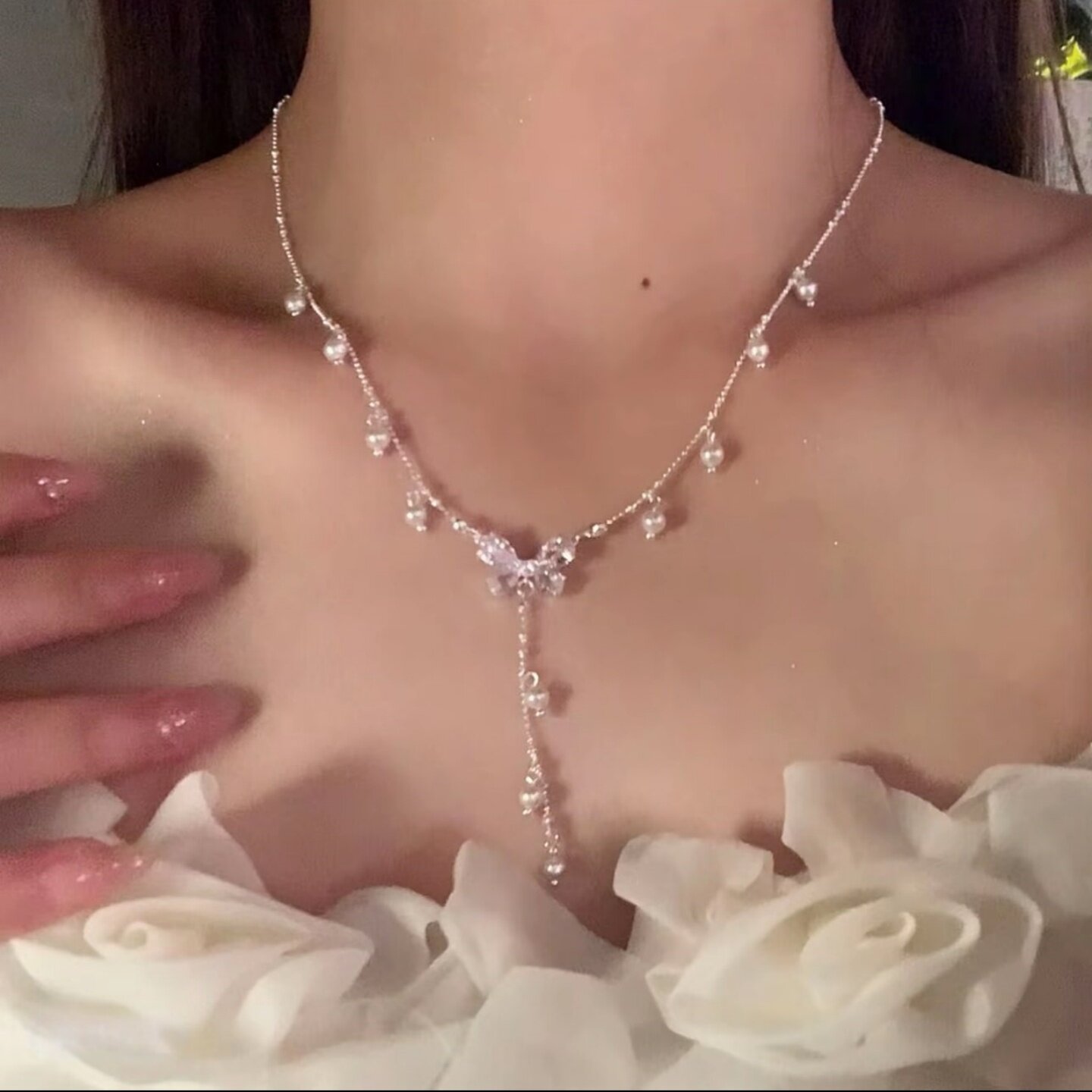 轻奢满天星蝴蝶珍珠项链女