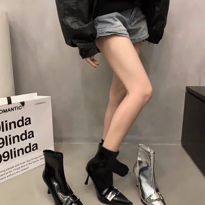 高跟尖头短靴女细跟侧拉链2025年新款秋冬季高跟鞋黑色漆皮瘦瘦靴