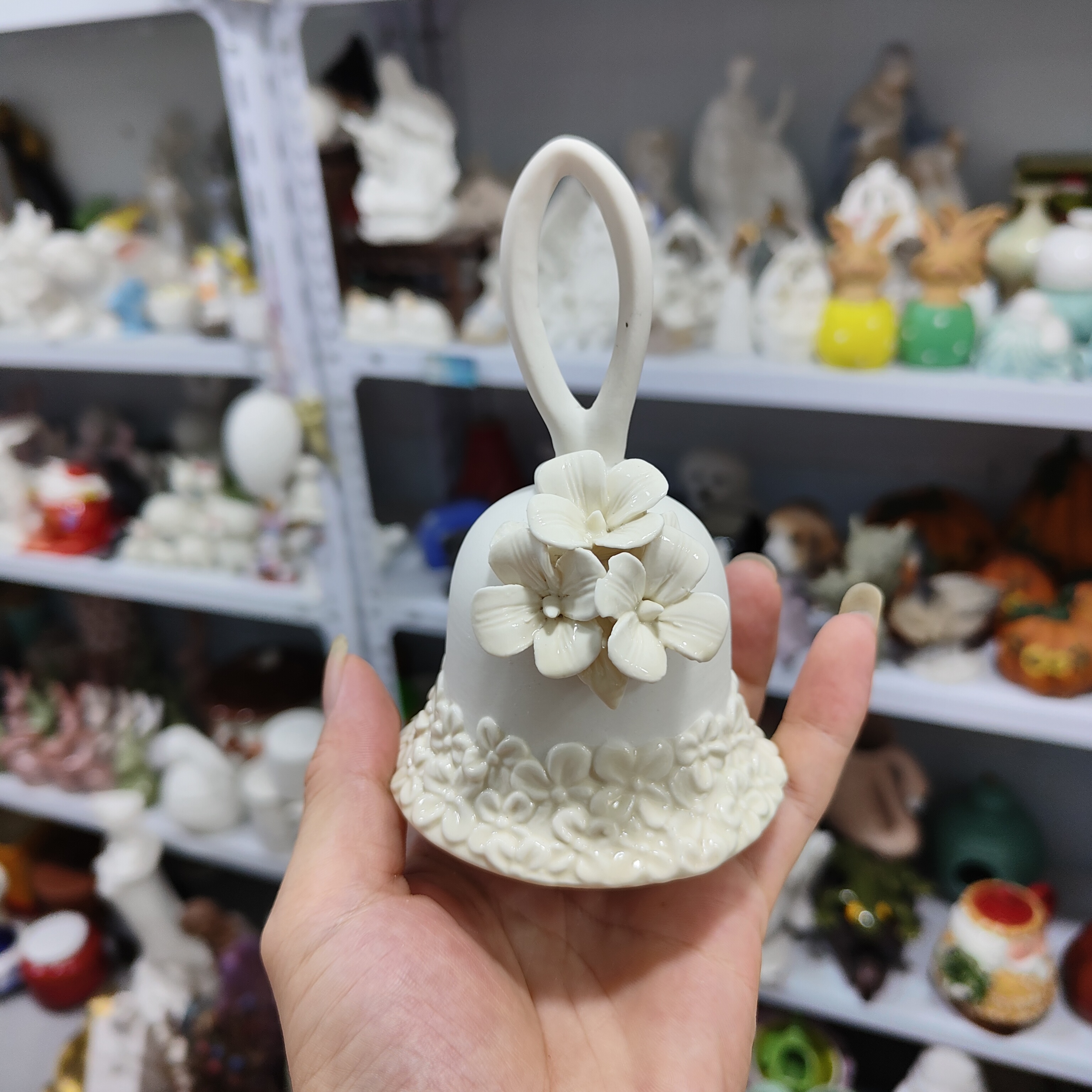 非偏远地区凑满19包邮部分瑕/捏花铃铛挂件摆件有磕