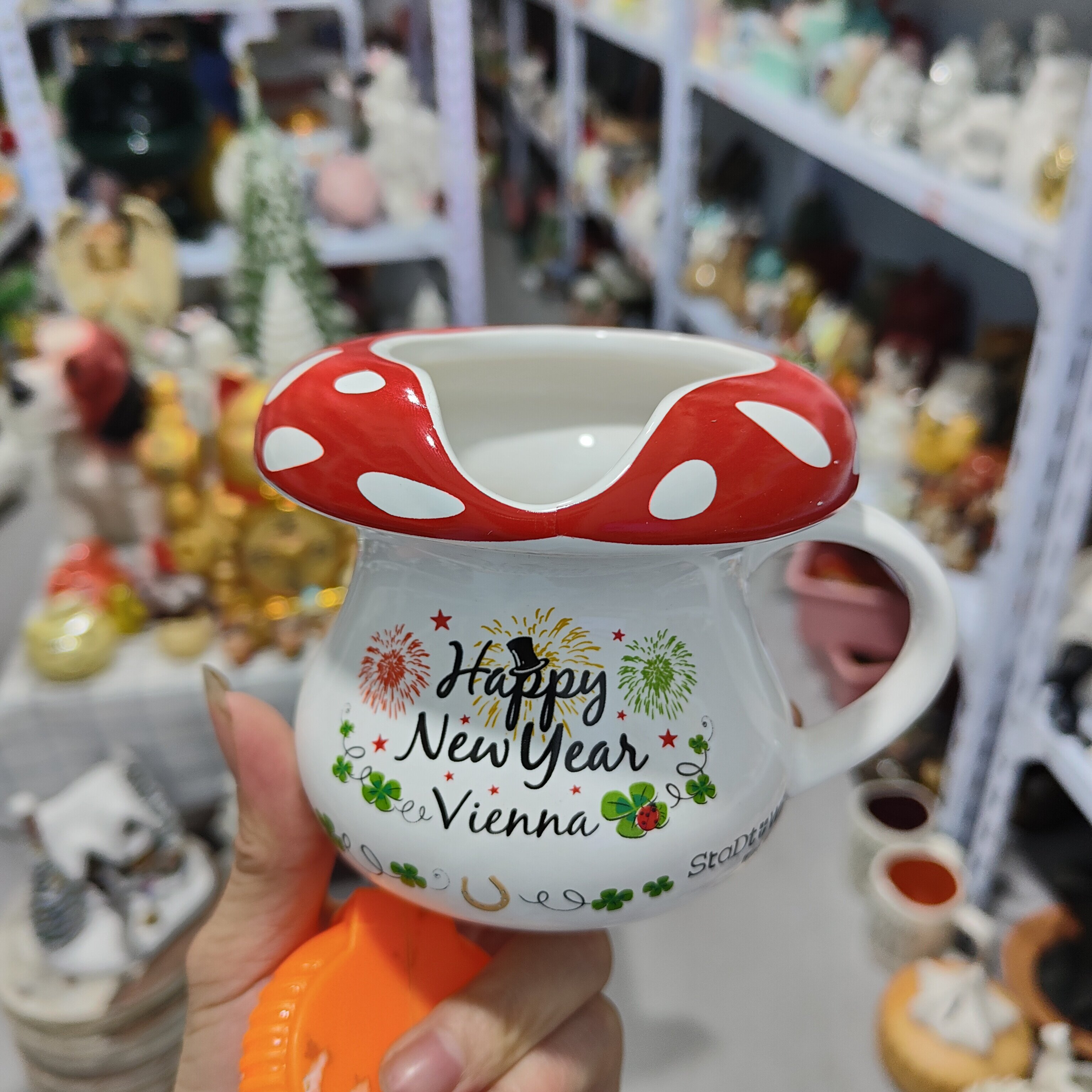 非偏远地区凑满19包邮部分瑕/蘑菇杯