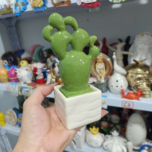 非偏远地区凑满19包邮部分瑕/陶瓷仙人掌摆件底风釉