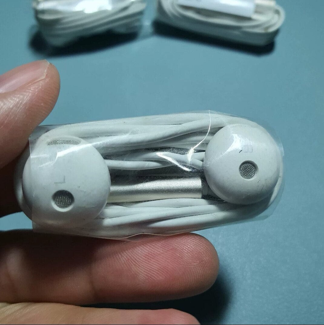 适用华为手机原装耳机am116半入耳3.5mm线控带麦原配拆机正品包邮