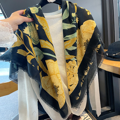 25春夏新款高级感大方巾披肩丝巾