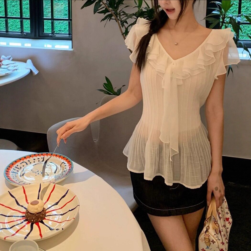 Riseaau水仙百合V领荷叶边短袖雪纺衫女夏季肌理感轻薄上衣