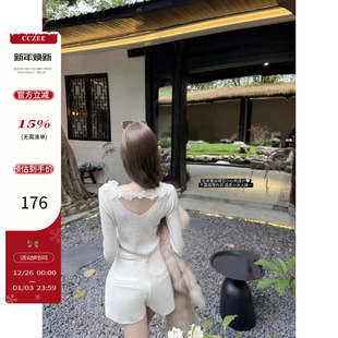 女秋冬百搭V领露背长袖 蕾丝打底针织衫 上衣 心动crush CCZEE