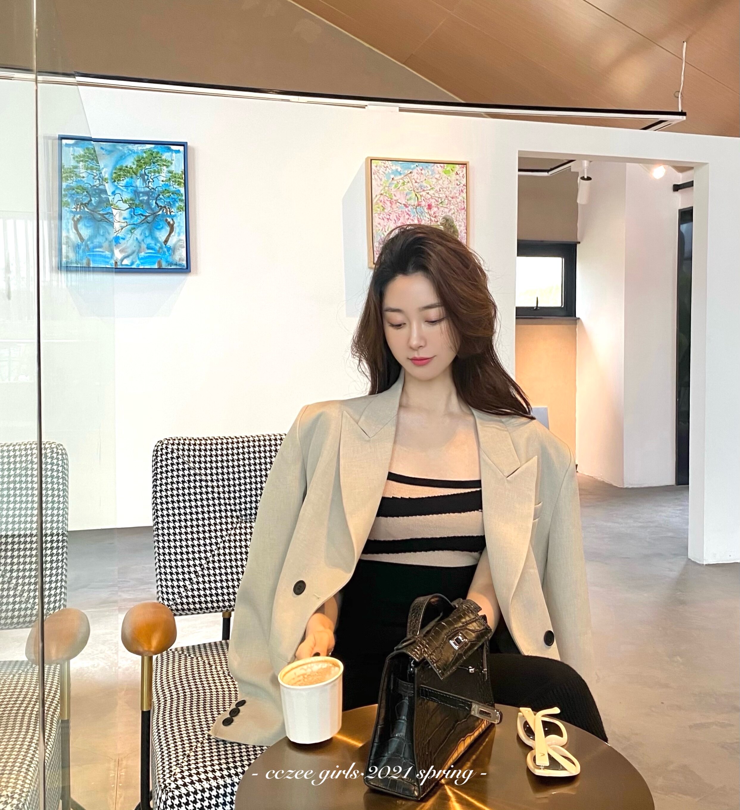 CCZEE 姐姐来了快安静女神气质宽松阔型百搭短款小西装女