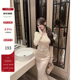 高腰包臀裙 钻扣腰带一字肩针织连衣裙女秋长袖 CCZEE 令和佳人