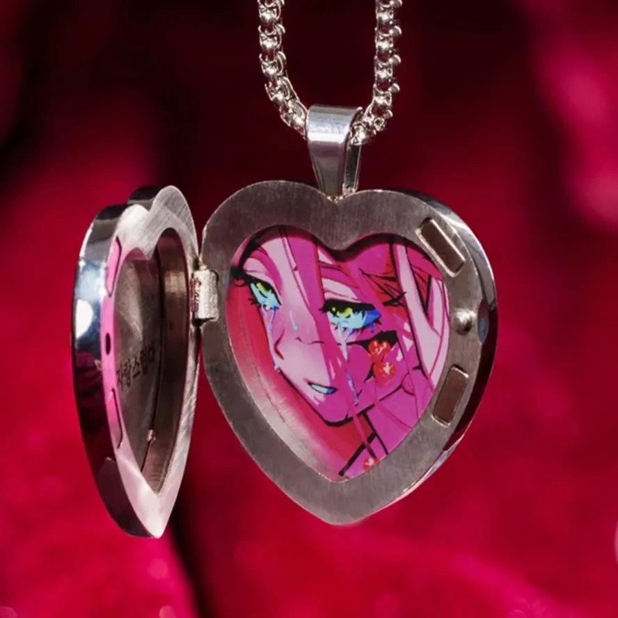 thumbnail for [Genuine in stock] special-shaped stage love photo frame pendant alien stage March beast metal pendant