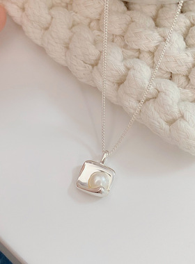 S925纯银方形珍珠项链女高级颈链ins小众设计时尚百搭锁骨链轻奢
