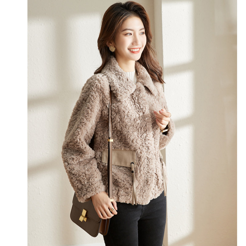 羊羔毛外套女2022秋冬季时尚韩版宽松显瘦毛绒绒皮毛一体短款外套