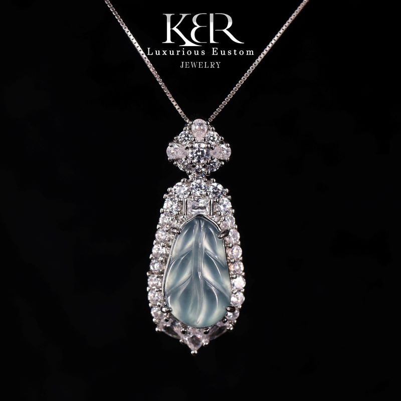 【颖有尽有】高定设计款豪镶天然A货翡翠高冰叶子吊坠 KBR0326002