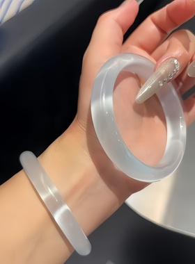 白月光高冰透猫眼效应手镯