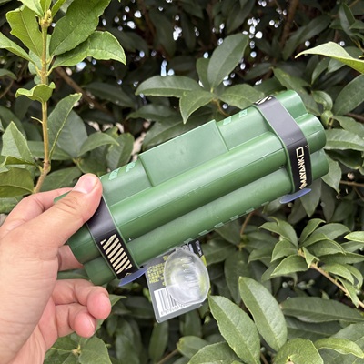 男孩4-8岁礼物仿真军事科教模型儿童玩具喷烟雾TNT炸药包道具音效