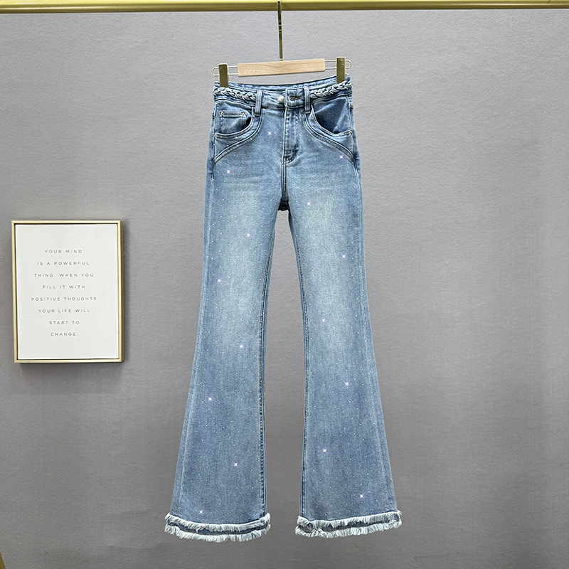 毛边牛仔微喇裤女2025年春季新款弹力高腰修身显瘦欧货烫钻加长裤