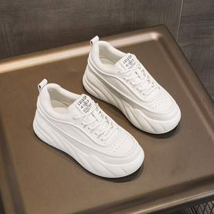 意尔康2025春季时尚女鞋新款内增高真皮小白鞋厚底学生板鞋休闲老