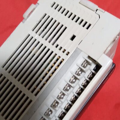 议价三菱PLCFx3U-32MRTES-A可维修