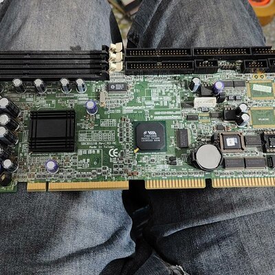 议价艾讯 SBC81610 Rev A3-rc工控主板可维修