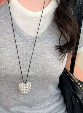 小众设计满珠爱心项链 钛钢保色磨砂坠 甜酷辣妹黑色细绳颈链