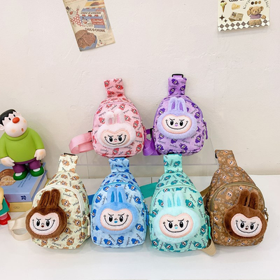 时尚百搭幼儿园儿童小跨包新款卡通可爱女孩包女童胸包出游背包
