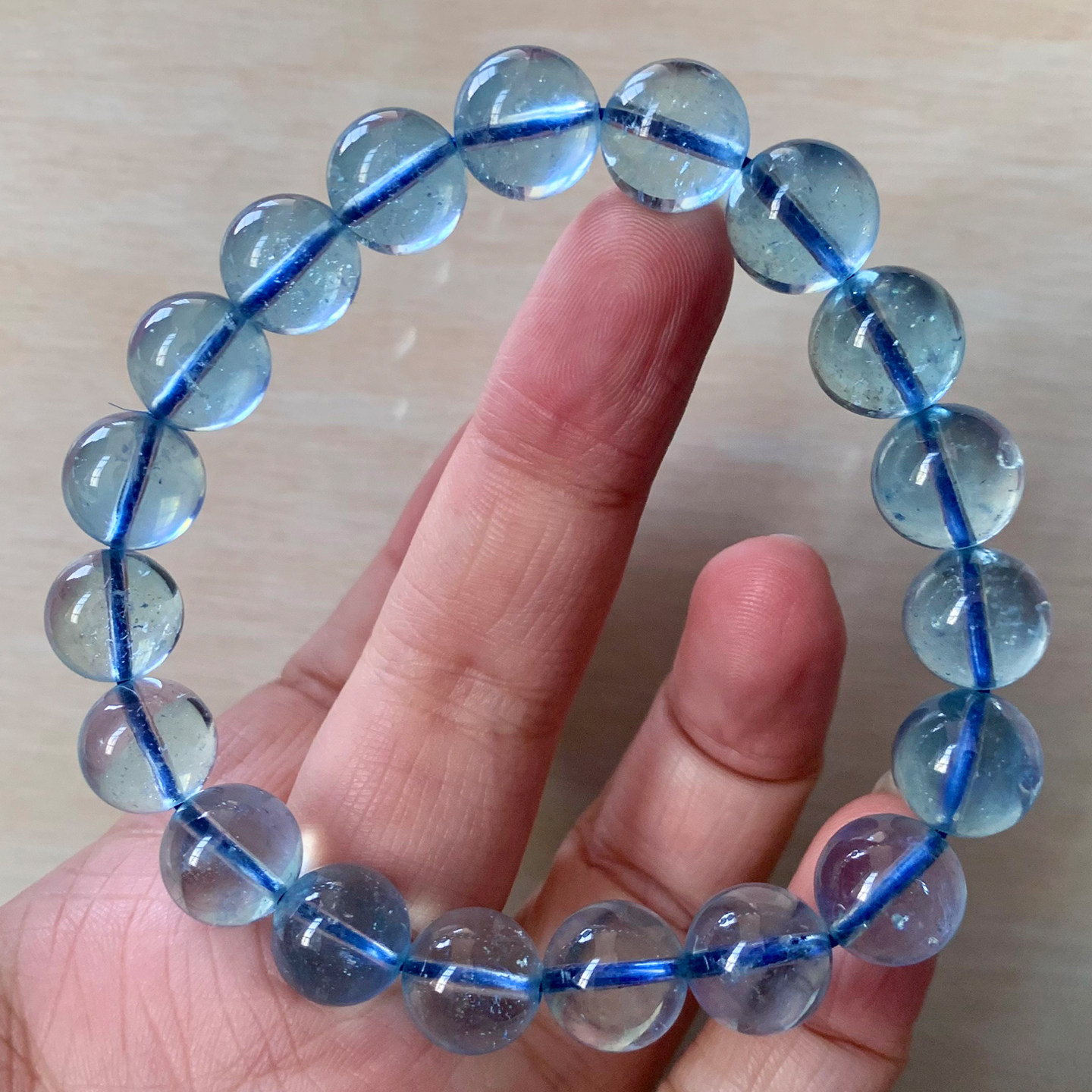 天然小颗粒冰透海蓝宝手链湛蓝绿柱石蓝水晶手串闺蜜礼物百搭饰品