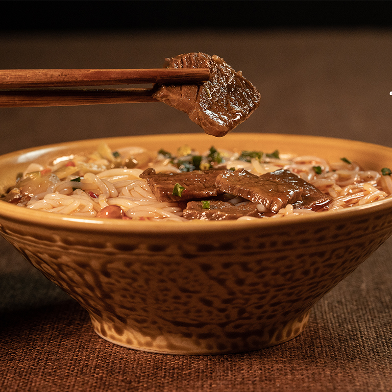 大磨指红汤牛肉米粉正宗湖南新化夜宵粉袋装方便速食330g手工煮食