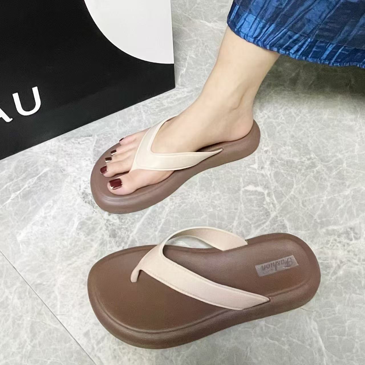 人字拖女夏季外穿舒适夹趾网红