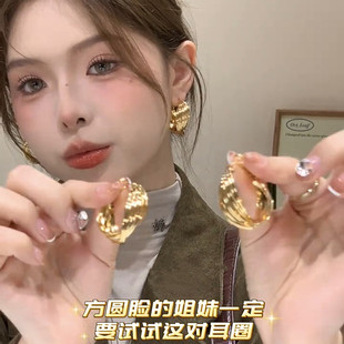 s925银针耳饰金色扭曲圈圈耳环女轻奢复古时尚 气质耳扣显脸瘦耳圈