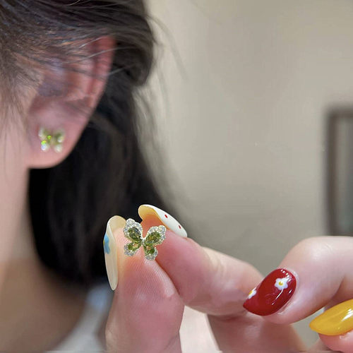 s925银针耳饰绿色蝴蝶锆石耳钉女轻奢小众设计感时尚百搭气质耳环