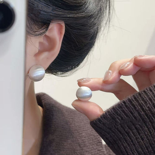 银色拉丝圆球耳环女2025新款耳扣