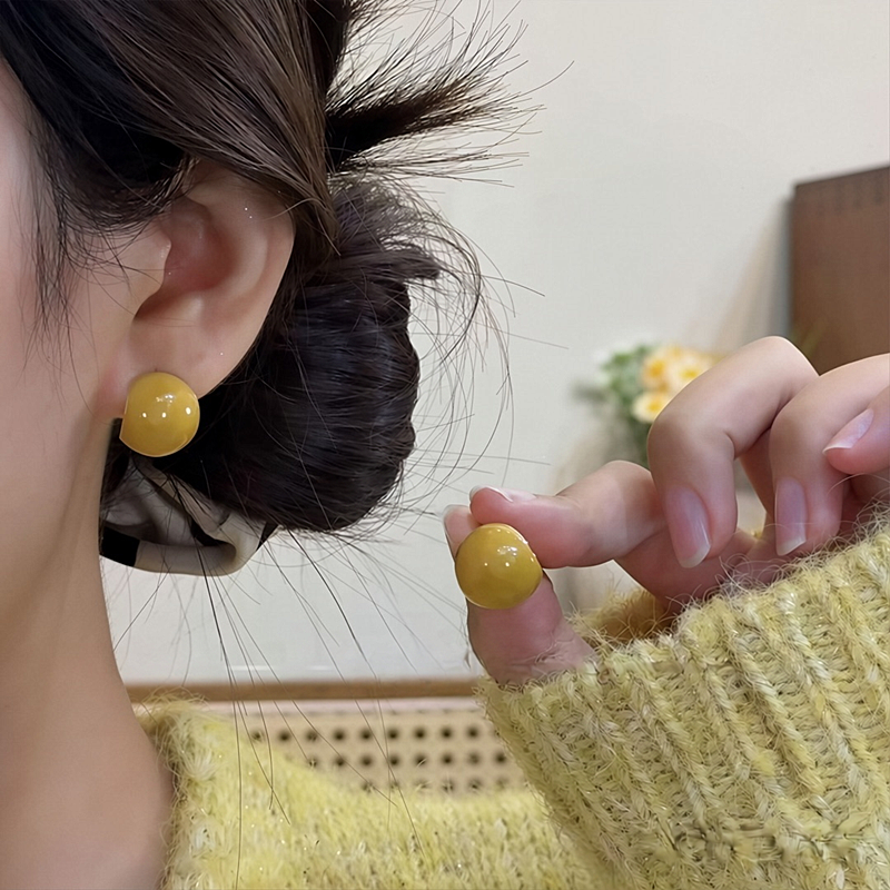黄色滴釉半圆豆豆耳钉女
