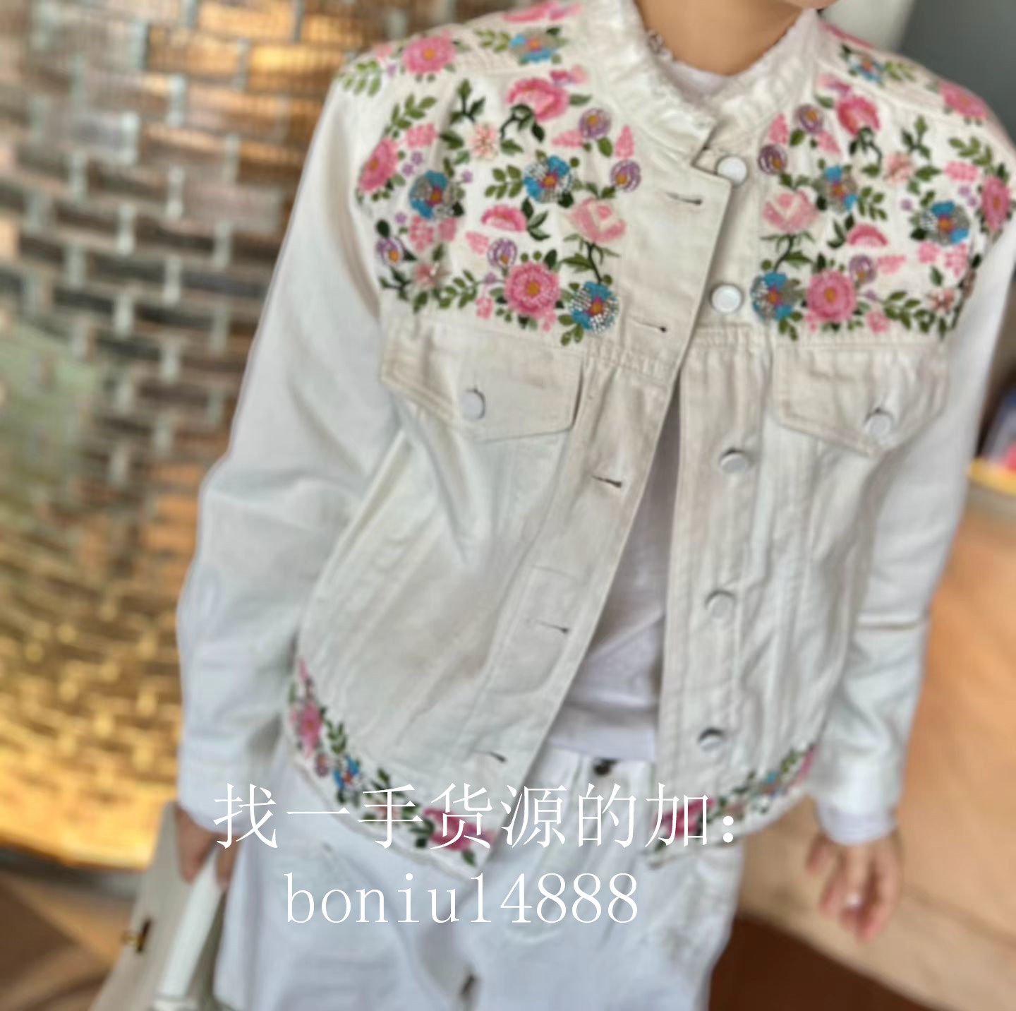 南油金水家春季美式复古刺绣花朵牛仔外套女春季立领显瘦短外套