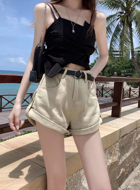 杏色卷边高腰牛仔短裤女
