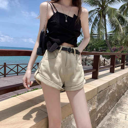 杏色卷边高腰牛仔短裤女
