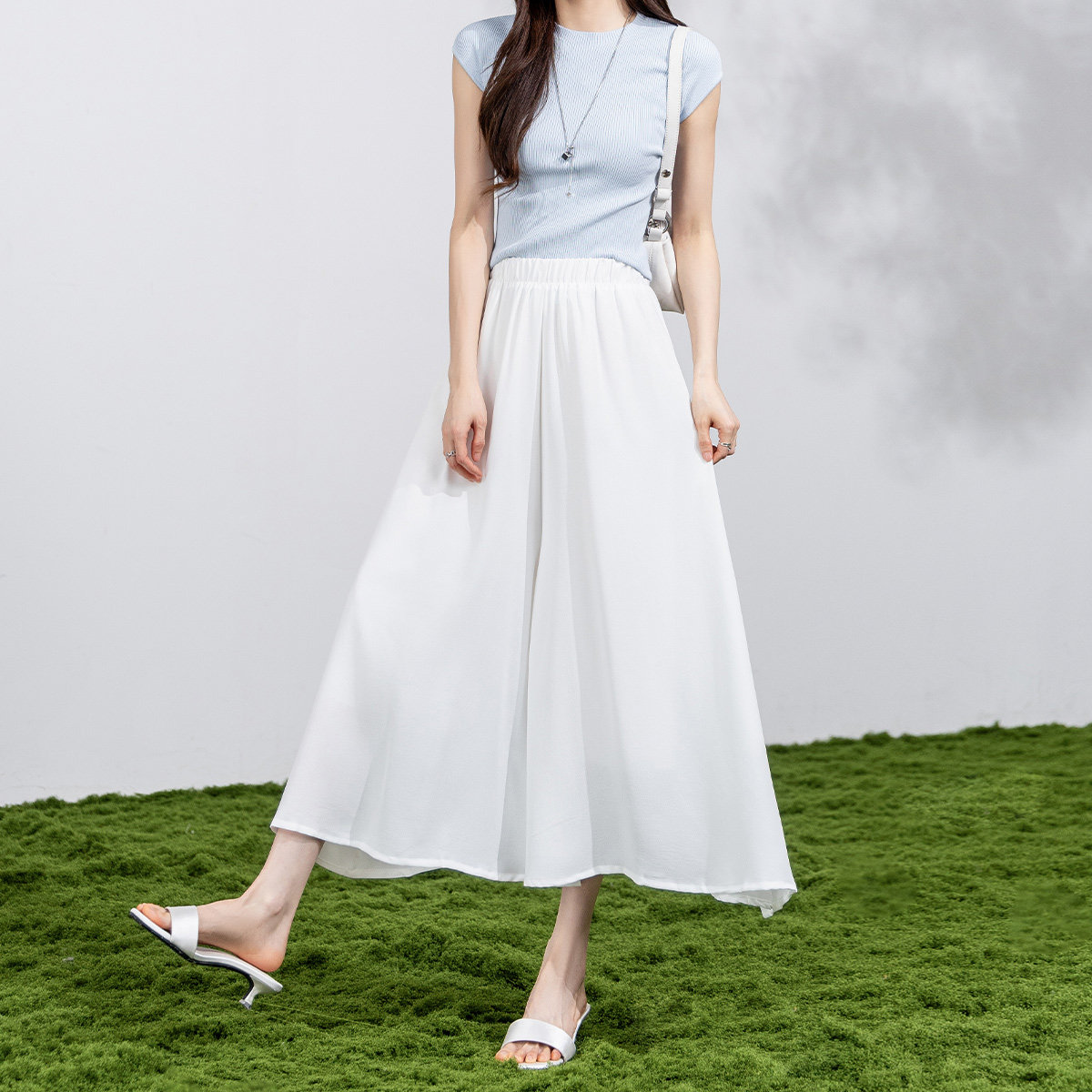 茵曼2026夏季新款半身阔腿裤裙女薄款高腰裙摆宽松显瘦休闲百搭裤